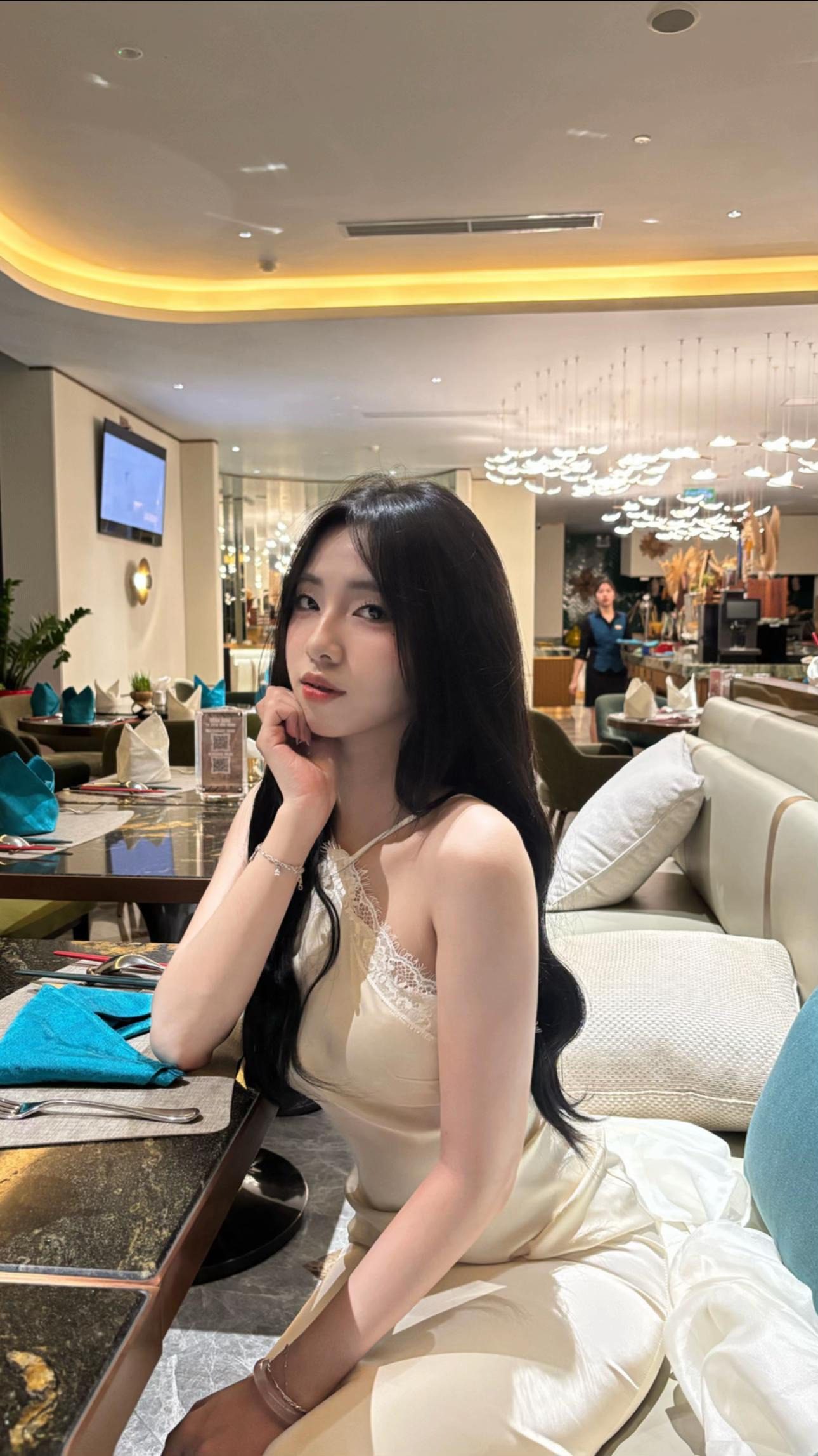 idol tiktok 1 mí ghét hành (ntrinhdayyy_07) lộ phốt bú cu thầy giáo xin điểm