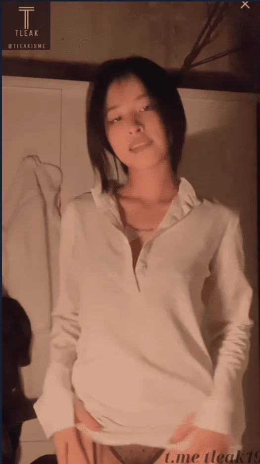 Huyền Anh Natasha(@huyennnanhhh_) Live Bigo Vén Áo Lộ Mu Lắm Lông – vietdam.net