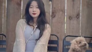 Em Gái Vân Thy Móc Lồn Cực Căng